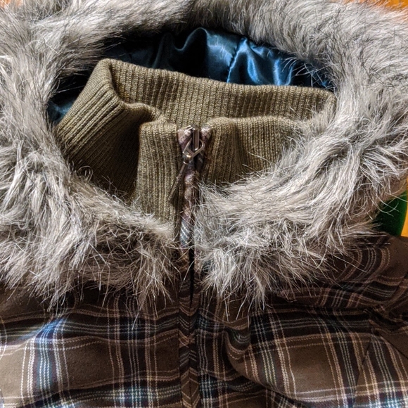 NWOT B by Burton NYU Pullover - Picture 4 of 6